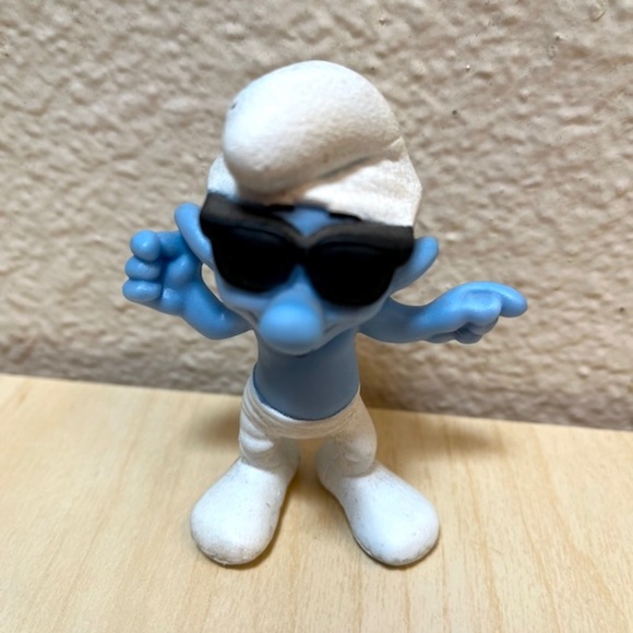 Smurfs! Set of 5 Hefty, Brainy, Vanity, Grouchy, Smooth. from 2013 The Smurfs 2 - Picture 3 of 13